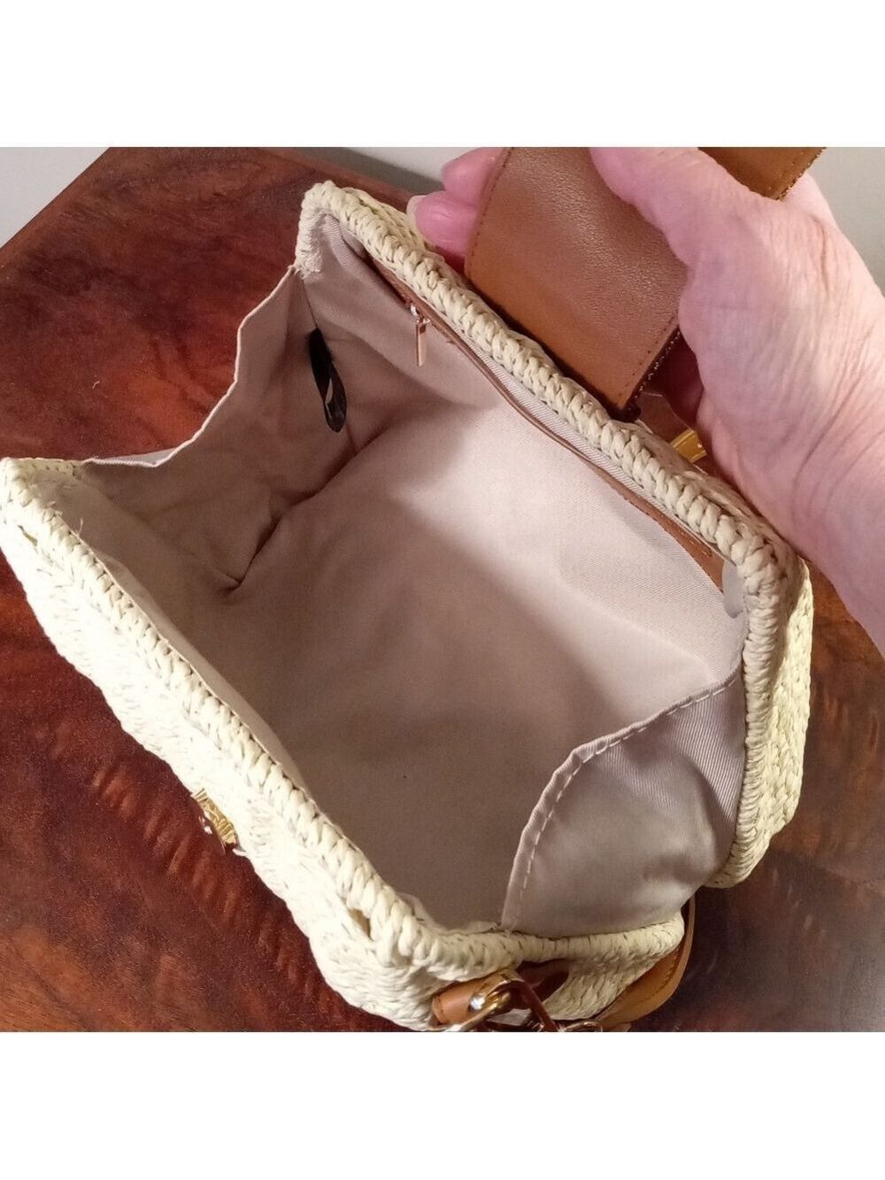 NWT Emperia Natural Straw And Vegan Leather Crossbody Bag With Beaded Accents - Picture 9 of 12